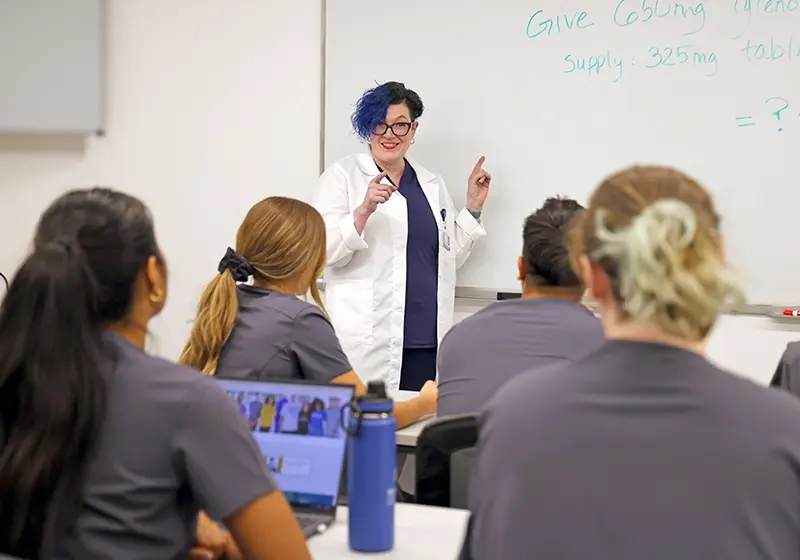 elm-erica-classroom Erica Martinez, Westcliff University College of Nursing, teaching students in classroom